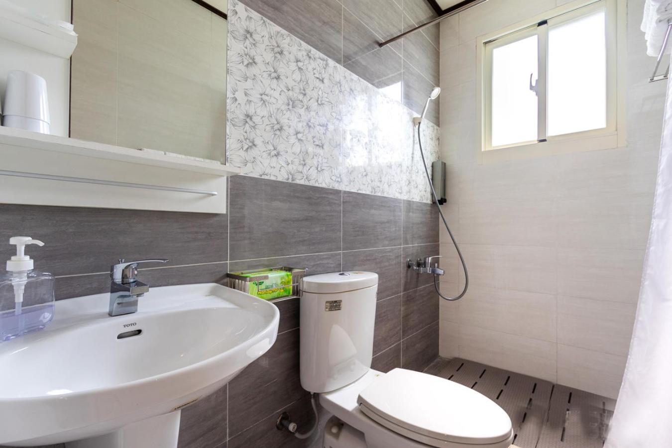 Sommer 19 B&B Luodong Bagian luar foto