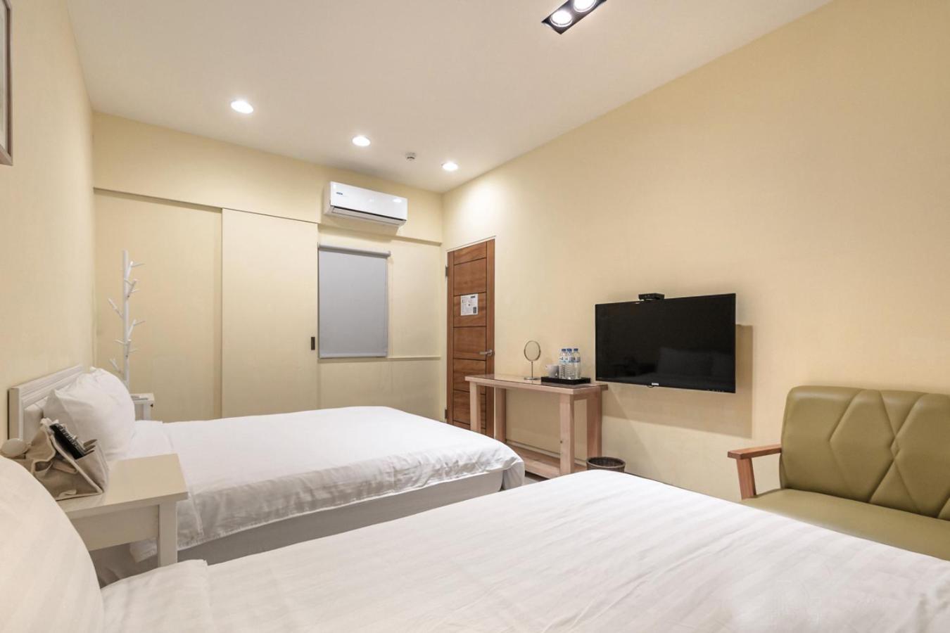 Sommer 19 B&B Luodong Bagian luar foto
